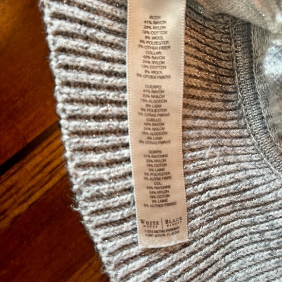 GUC WHBM SM GRAY STRIPED SILVER METALLIC V-NECK RUFFLED FRONT LONG SLEEVE CARDI - Picture 11 of 11